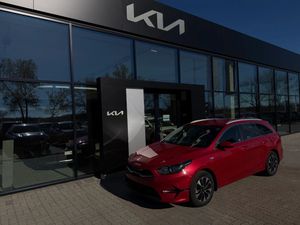 Kia Ceed III 1.5 T-GDI M DCT 2025
