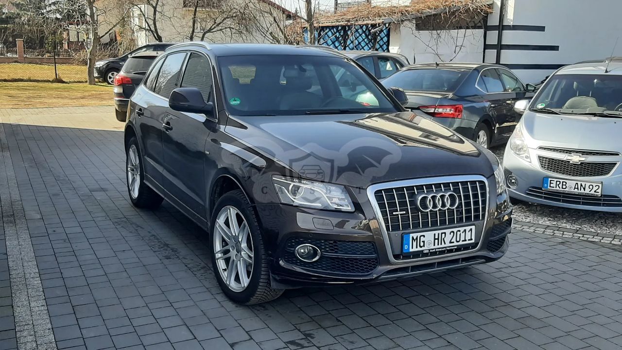Audi Q5 8R 2010