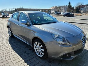Alfa Romeo Giulietta 1.6 JTDM Distinctive 2012