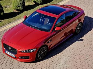 Jaguar XE 20d R-Sport Ingenium Edition 2016