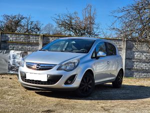 Opel Corsa D 1.4 16V Edition 2014