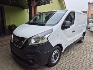 Nissan NV300 2017