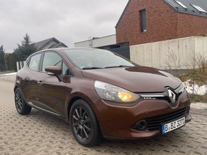 Renault Clio IV 1.2 16V 75 Expression 2015