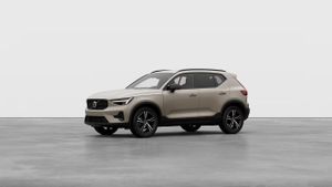 Volvo XC40 B3 Plus Dark 2026