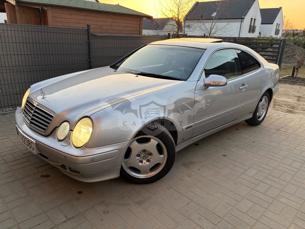 Mercedes-Benz CLK W208 2000