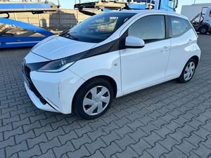 Toyota Aygo II x 2017
