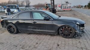 Audi A8 D4 3.0 TDI DPF quattro 2011