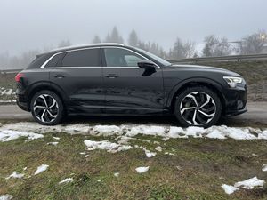 Audi Q8 2024
