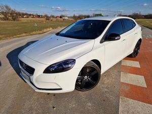 Volvo V40 II D2 Kinetic 2014