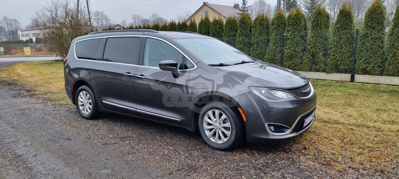 Chrysler Pacifica 2017