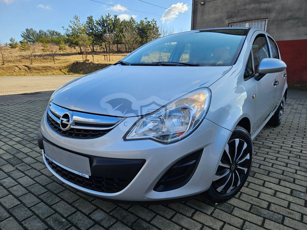 Opel Corsa D 1.2 16V Essentia 2012