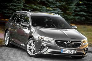 Opel Insignia B 2.0 BiTurbo D 4x4 Automatik GSI 2018