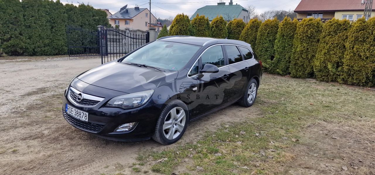 Opel Astra J 1.7 CDTI DPF Edition Sport 2011