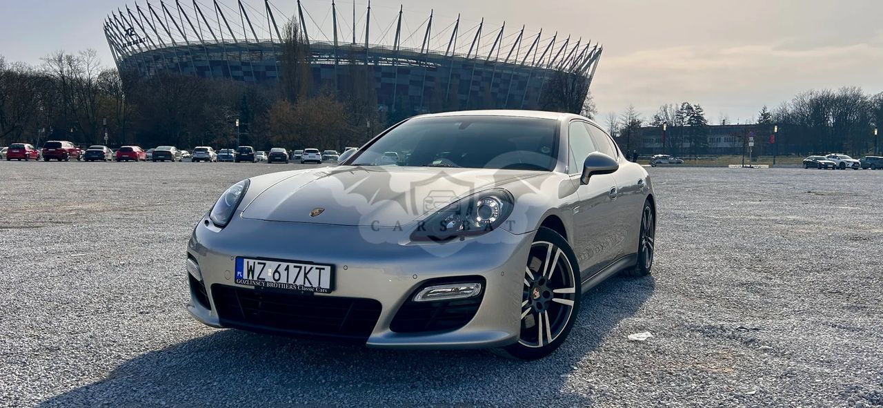 Porsche Panamera GTS PDK 2012