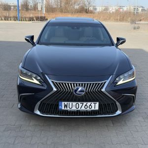 Lexus ES 300h Omotenashi 2020
