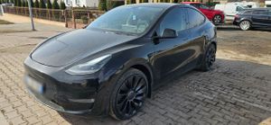 Tesla Model Y Performance Dual Motor AWD 2023