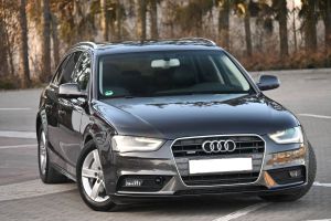 Audi A4 B8 2.0 TFSI quattro S tronic S line Sportpaket 2012