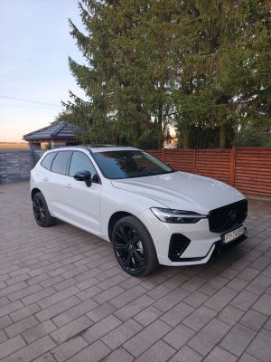 Volvo XC60 II T6 AWD Recharge Plus Dark 2024