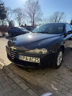 Alfa Romeo 147 1.9 JTD 16V M-Jet Distinctive 2005