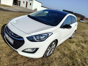 Hyundai i30 II i30cw 1.6 CRDi Fifa World Cup Edition 2014