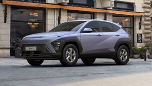 Hyundai Kona II 1.6 GDI Hybrid Smart DCT 2025
