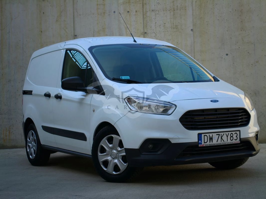 Ford Transit Courier 2020