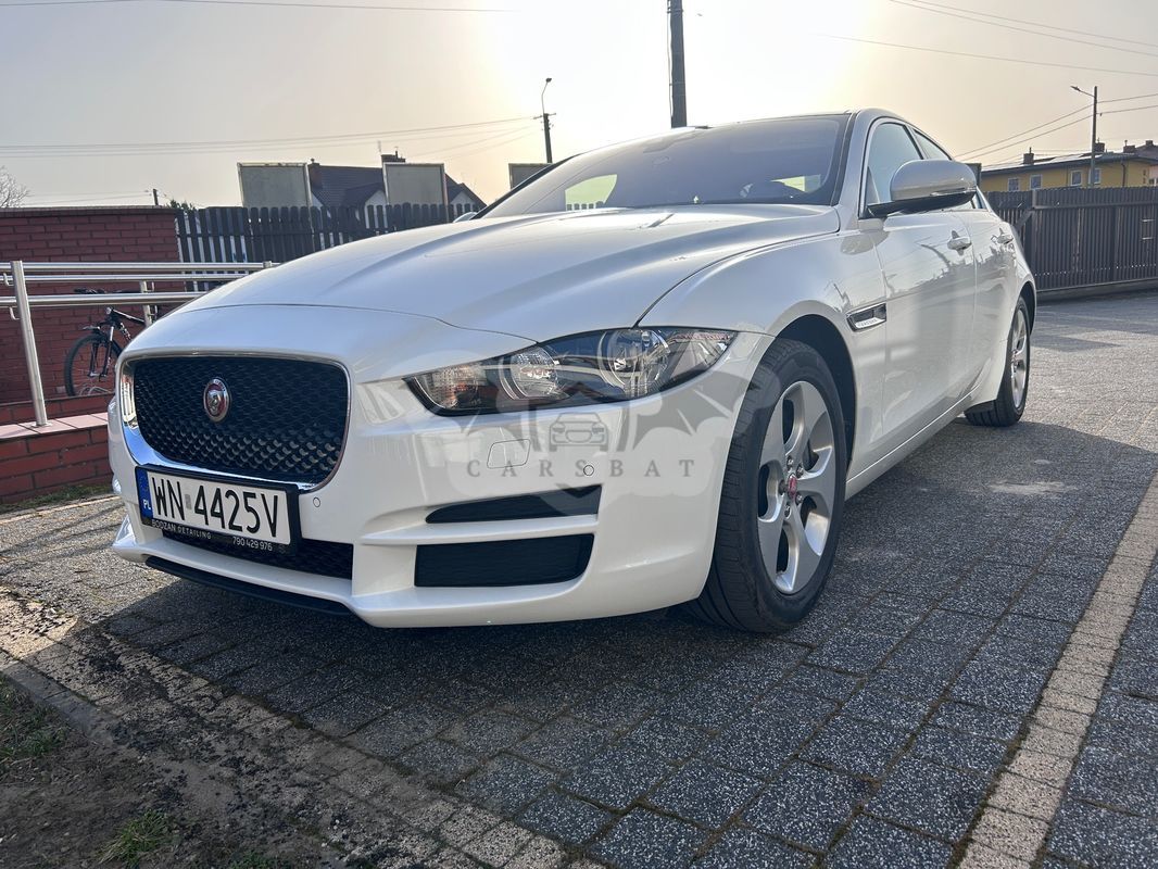 Jaguar XE 25t Pure 2017