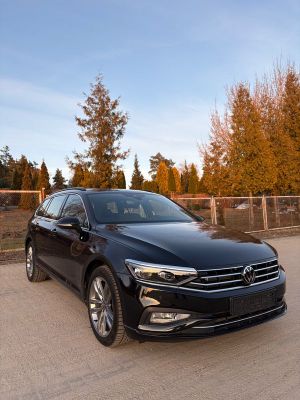 Volkswagen Passat B8 2.0 TDI EVO Elegance DSG 2023