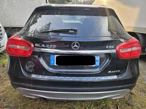 Mercedes-Benz GLA 220 CDI 4Matic 7G-DCT AMG Line 2014