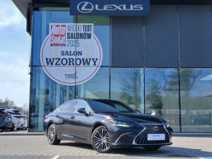 Lexus ES 300h Prestige 2022