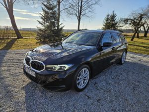 BMW 3 Series G20/G21 318d Sport Line Shadow 2022