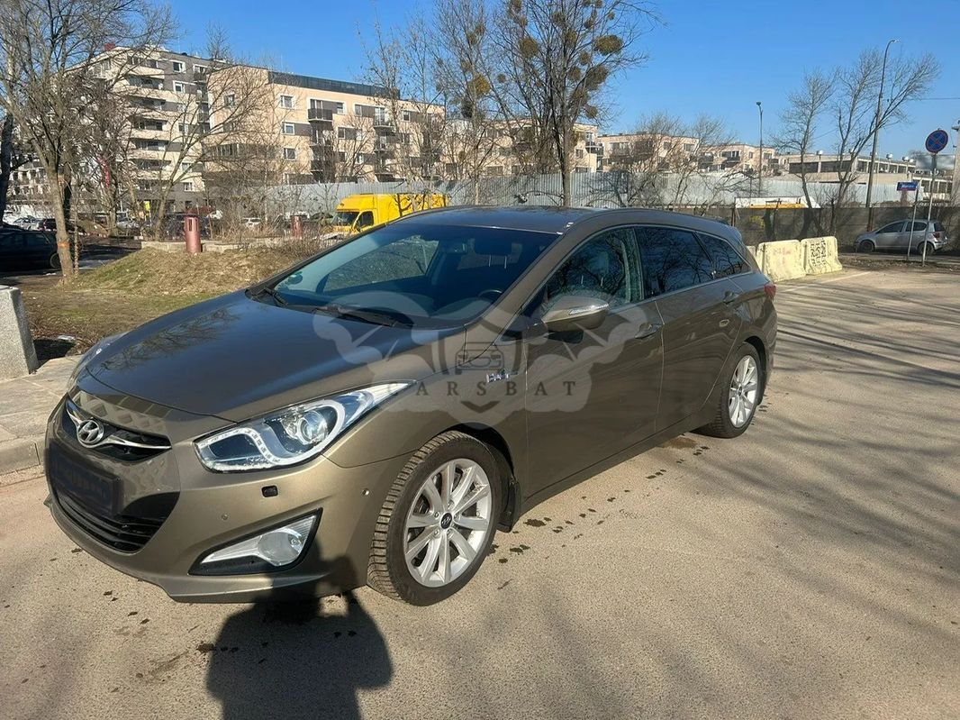 Hyundai i40 2011