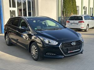 Hyundai i40 Kombi blue 1.7 CRDi Style 2015