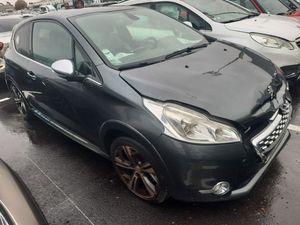 Peugeot 208 I GTI 200 THP 2013