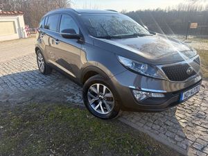 Kia Sportage III 2.0 CRDI 4WD Fifa World Cup Edition 2015