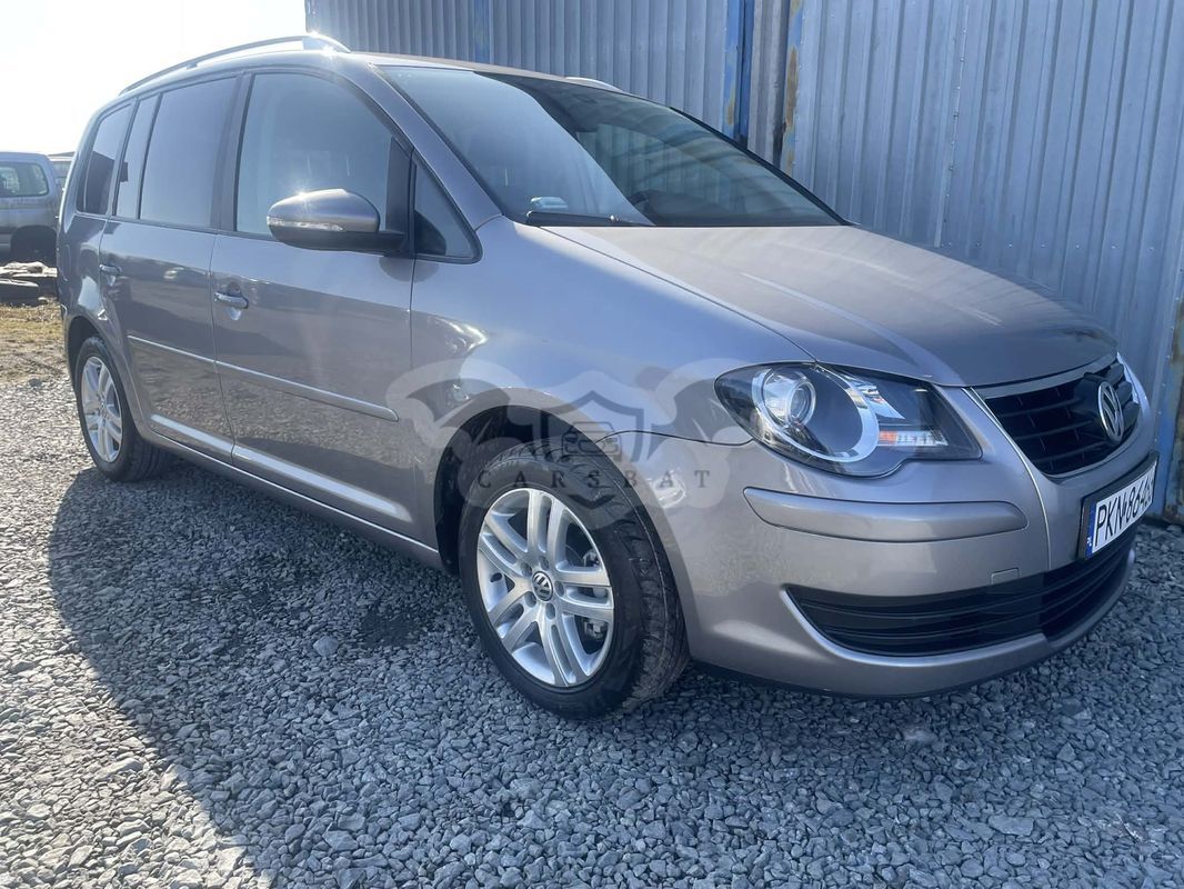 Volkswagen Touran II 2010