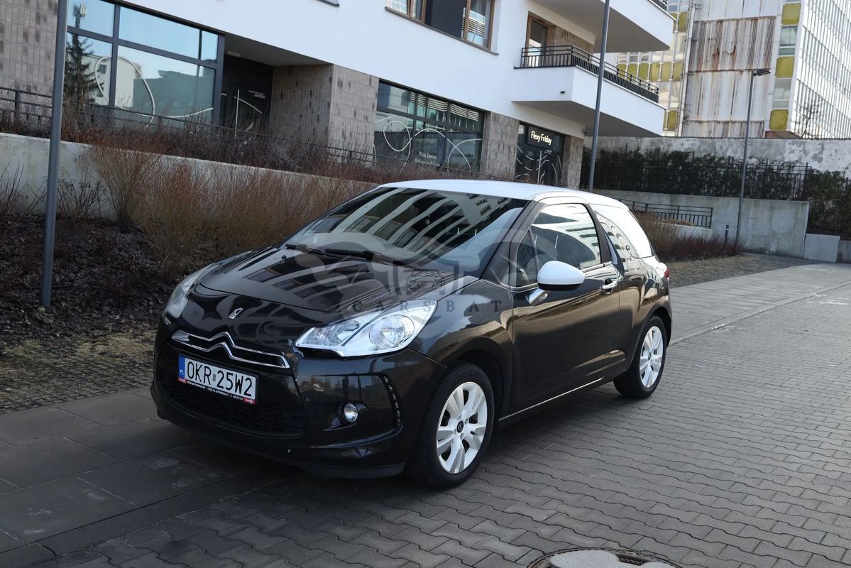 Citroën DS3 1.6 VTi SoChic 2010