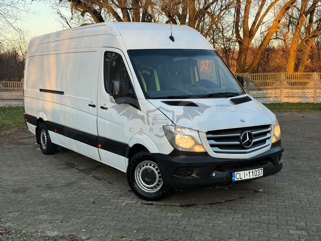 Mercedes-Benz Sprinter 2013