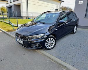 Fiat Tipo II 1.4 T-Jet Lounge 2017