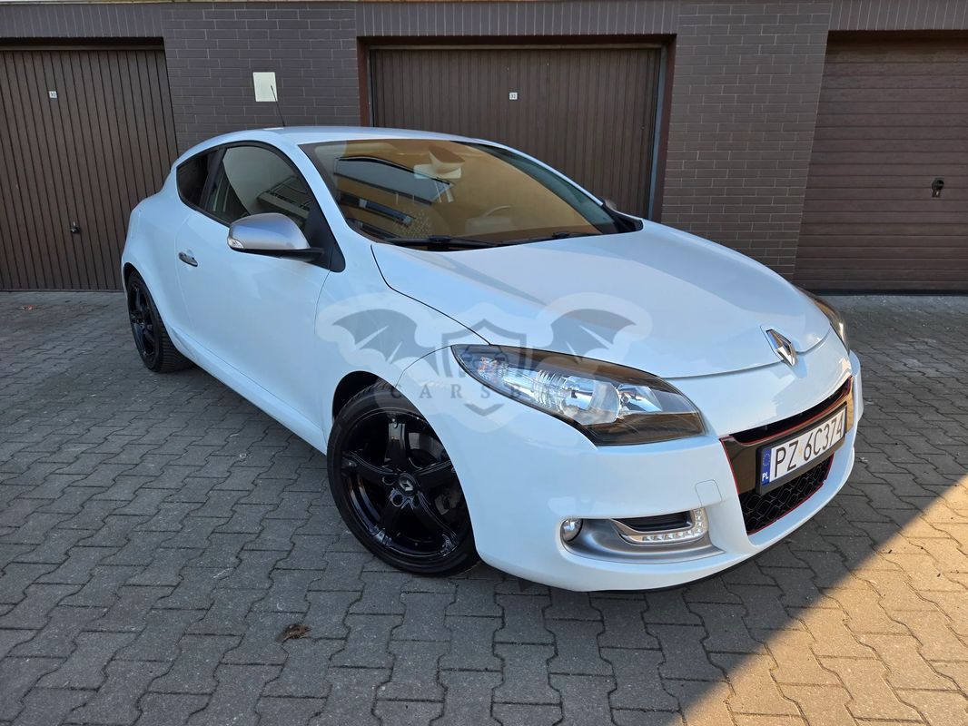 Renault Megane III ENERGY TCe 115 Start & Stop Expression 2014