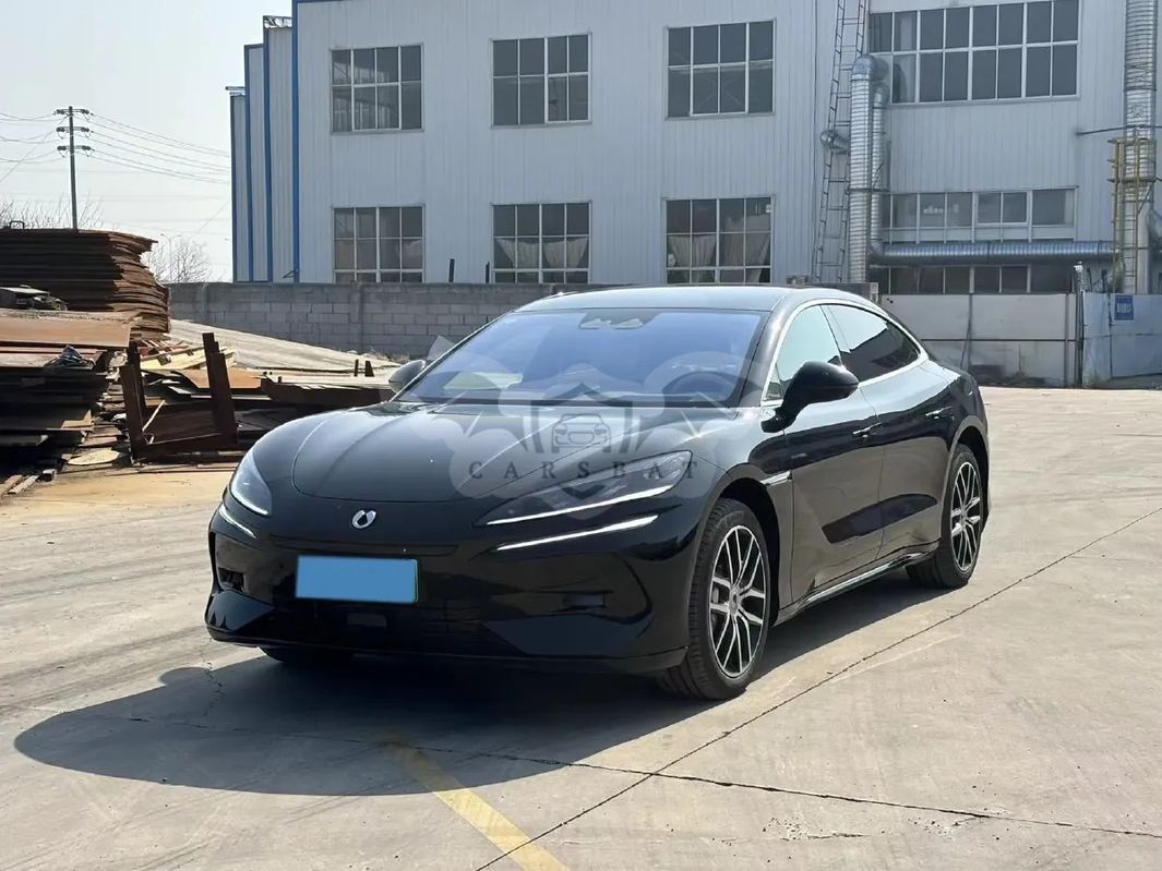 Denza Z9 2025
