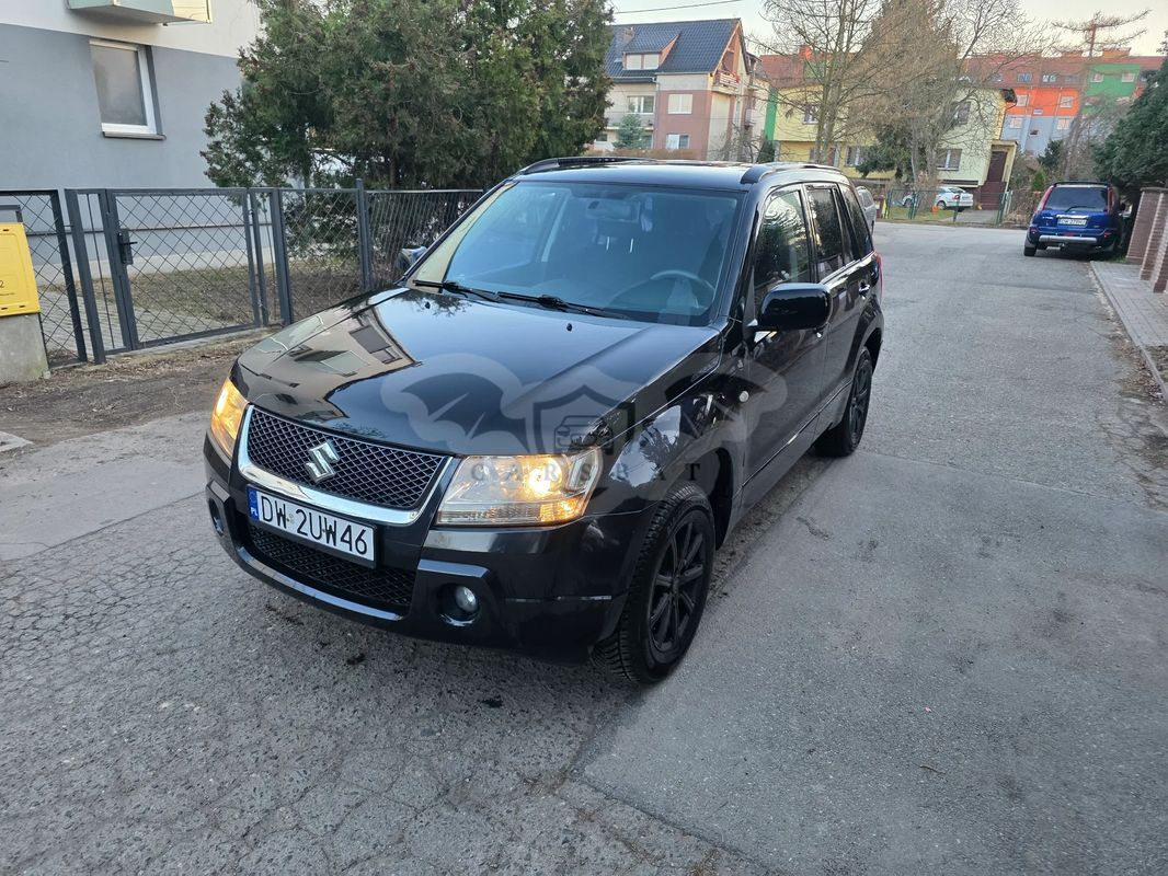 Suzuki Grand Vitara II 2.0 De Luxe 2005