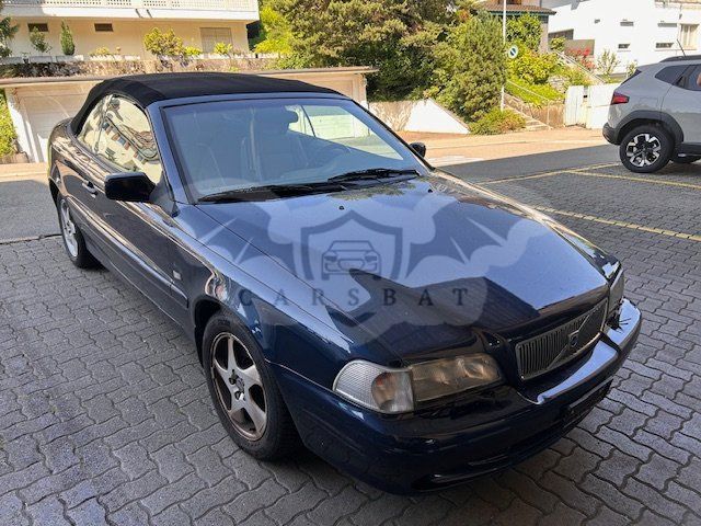Volvo C70 2002