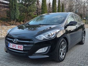 Hyundai i30 II Kombi 1.6 GDi DCT Premium 2016
