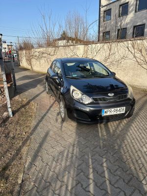 Kia Rio III 1.2 L 2012
