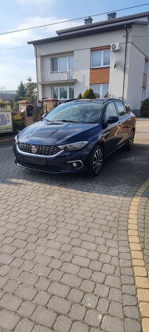 Fiat Tipo II 1.6 MultiJet Lounge 2016