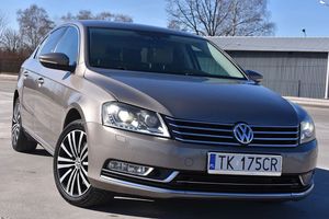 Volkswagen Passat B7 1.8 TSI Highline DSG 2011