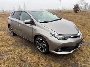 Toyota Auris II 2016