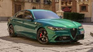 Alfa Romeo Giulia 2.9 Bi Turbo V6 Quadrifoglio 2026