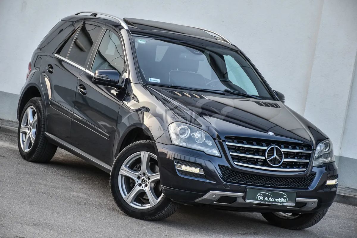 Mercedes-Benz ML W164 300 CDI 4Matic 7G-TRONIC DPF BlueEFFICIENCY Grand Edition 2011